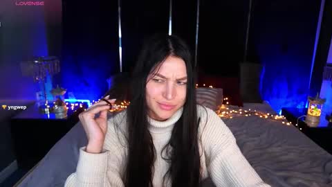 elisevelour online show from January 15, 2026, 5:16 pm