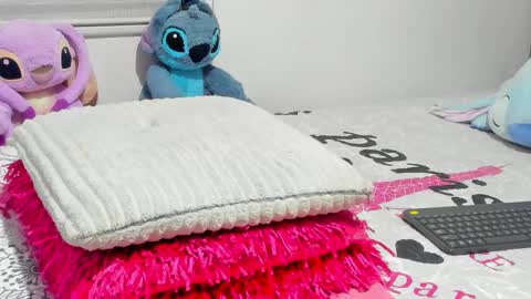 ELIZA online show from January 18, 2026, 3:43 am