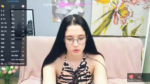 ellie_magic online show from October 17, 2025, 12:41 pm