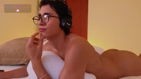 Snapshot of emilio_rivs chatting on February 25, 2026, 10:30 pm emilio_rivs online show from February 25, 2026, 10:30 pm