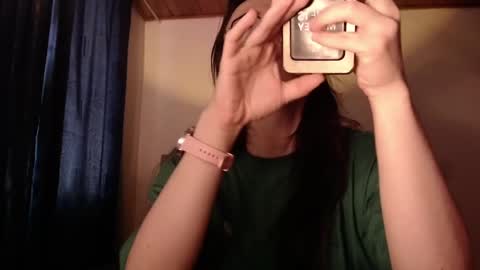 emily_pearl_ online show from January 27, 2025, 12:16 pm