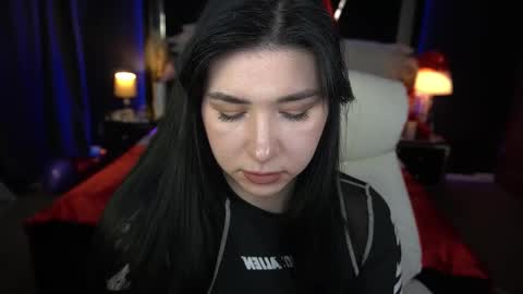 Snapshot of emilycandys chatting on February 9, 2026, 7:23 am Emy online show from February 9, 2026, 7:23 am