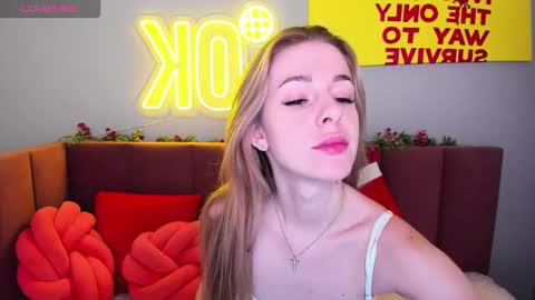 emilymagnificent online show from January 7, 2026, 1:30 am