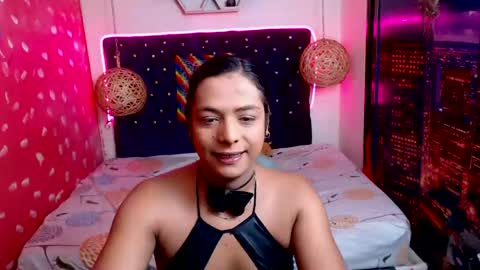 Snapshot of emilytssweet chatting on February 15, 2025, 1:16 pm Emily online show from February 15, 2025, 1:16 pm