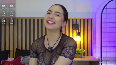 Snapshot of emma_morales_ chatting on February 17, 2026, 1:29 pm Emma morales online show from February 17, 2026, 1:29 pm