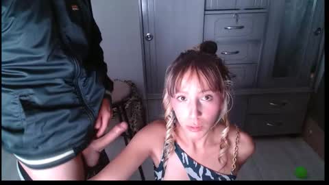 Snapshot of emma_oliverr_ chatting on January 17, 2026, 4:17 am emma oliver online show from January 17, 2026, 4:17 am