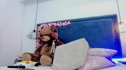 emma_saylor online show from February 1, 2026, 6:50 pm