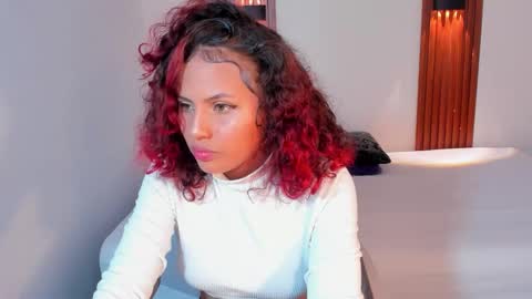 emmacole5 online show from February 28, 2026, 4:24 am