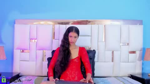 Snapshot of emmapetty chatting on September 12, 2025, 8:53 pm Emmapetty online show from September 12, 2025, 8:53 pm