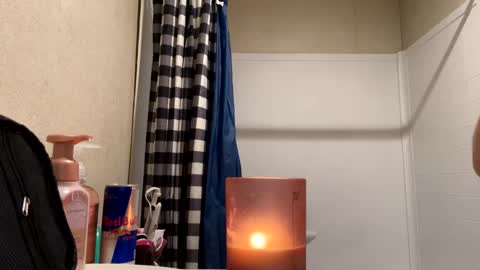 Snapshot of emmwarr1514 chatting on March 1, 2025, 2:13 pm emmwarr1514 online show from March 1, 2025, 2:13 pm