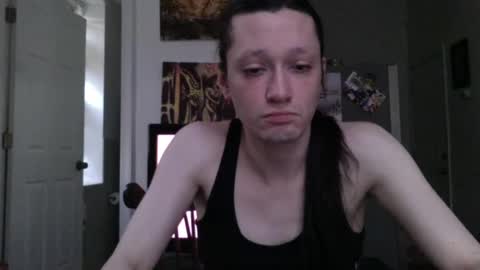 empusalamia online show from January 14, 2025, 9:51 pm