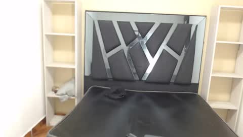 enzo_mc online show from March 7, 2026, 1:35 am