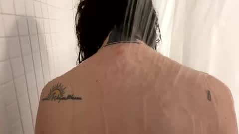 Snapshot of eofficiall chatting on December 19, 2024, 1:07 pm Eve online show from December 19, 2024, 1:07 pm