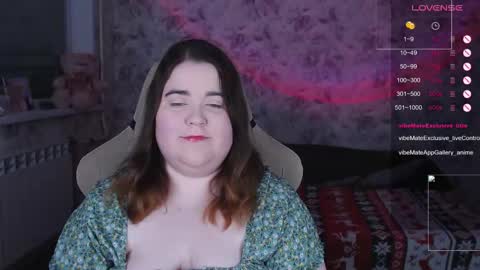 estelle_hicks online show from January 17, 2026, 6:44 pm