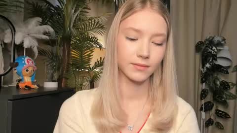 Natalie online show from February 15, 2026, 7:51 am