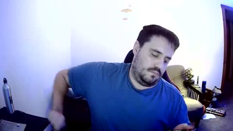 Snapshot of ethan100113 chatting on February 26, 2026, 5:50 am Ethan online show from February 26, 2026, 5:50 am