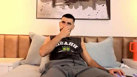 Snapshot of ethan__walker chatting on February 28, 2026, 12:06 pm Ethan online show from February 28, 2026, 12:06 pm