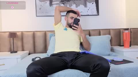 Snapshot of ethan__walker chatting on March 3, 2026, 7:09 pm Ethan online show from March 3, 2026, 7:09 pm