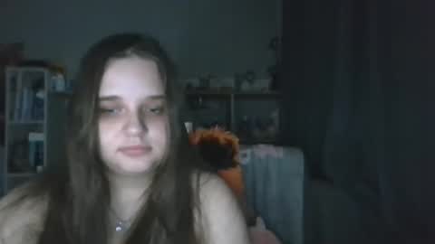 Snapshot of eva_i_love_you1 chatting on February 4, 2025, 9:20 pm Eva online show from February 4, 2025, 9:20 pm