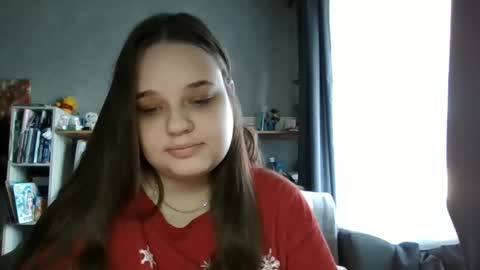 Snapshot of eva_i_love_you1 chatting on February 12, 2025, 7:23 am Eva online show from February 12, 2025, 7:23 am