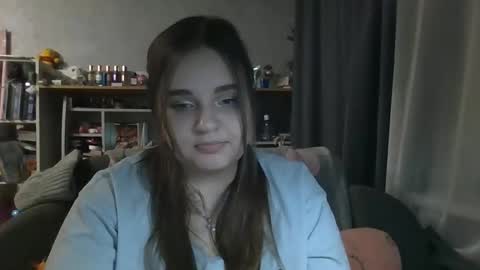 Snapshot of eva_i_love_you1 chatting on February 18, 2025, 4:48 pm Eva online show from February 18, 2025, 4:48 pm