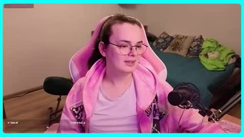 Gamer Katt online show from October 24, 2025, 12:34 pm