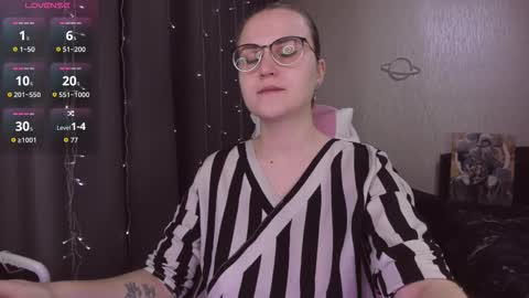 Snapshot of eva_orchid chatting on December 3, 2025, 11:30 am Eva online show from December 3, 2025, 11:30 am