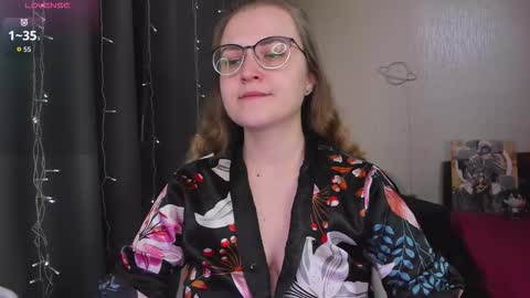 Snapshot of eva_orchid chatting on February 20, 2026, 11:22 am Eva online show from February 20, 2026, 11:22 am