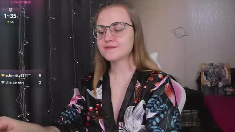 Snapshot of eva_orchid chatting on February 24, 2026, 11:41 am Eva online show from February 24, 2026, 11:41 am