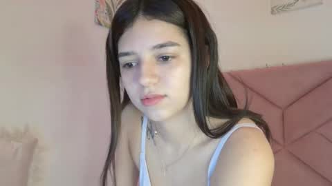 Snapshot of eva_sin18 chatting on February 8, 2026, 11:19 pm Eva Sin online show from February 8, 2026, 11:19 pm