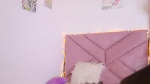 Snapshot of eva_sin18 chatting on February 12, 2026, 2:06 am Eva Sin online show from February 12, 2026, 2:06 am