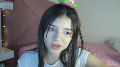 Snapshot of eva_sin18 chatting on February 26, 2026, 11:37 pm Eva Sin online show from February 26, 2026, 11:37 pm