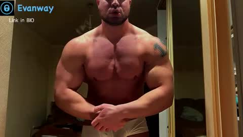 Snapshot of evanhoti chatting on February 24, 2025, 12:09 am EvanHOTi online show from February 24, 2025, 12:09 am