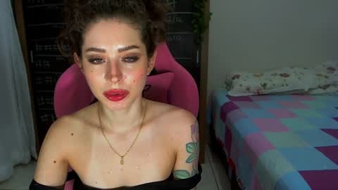 Snapshot of eveonly chatting on December 18, 2024, 11:51 pm eveonly online show from December 18, 2024, 11:51 pm