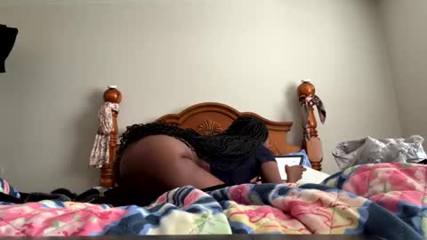 Snapshot of everlasttay chatting on March 3, 2025, 3:42 pm everlasttay online show from March 3, 2025, 3:42 pm