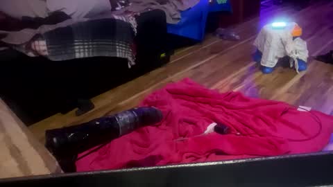 Snapshot of evilslutx chatting on March 6, 2025, 1:48 am Cloudia Kumz online show from March 6, 2025, 1:48 am