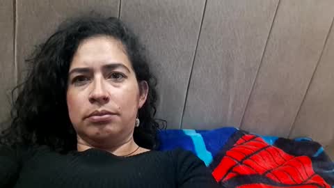 Snapshot of evolet_evolet_ chatting on November 22, 2025, 10:42 pm Evolet online show from November 22, 2025, 10:42 pm