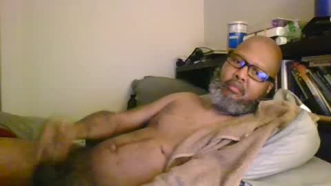 eyequee0007 online show from September 26, 2025, 3:43 am