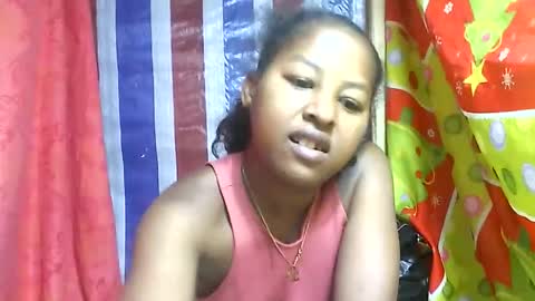 faissane9794 online show from February 18, 2026, 9:33 pm