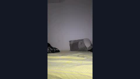 Snapshot of fancy_girl2424 chatting on January 21, 2025, 8:19 am fancy_girl2424 online show from January 21, 2025, 8:19 am