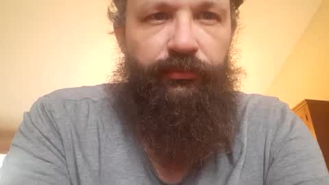 Snapshot of farm2boy chatting on December 11, 2024, 5:26 pm Farm2boy online show from December 11, 2024, 5:26 pm