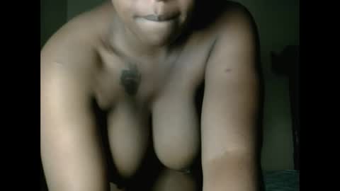 Winnie online show from November 9, 2025, 7:17 am