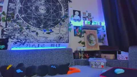 Snapshot of fearlessdiva_x chatting on November 20, 2025, 2:12 am Diva online show from November 20, 2025, 2:12 am