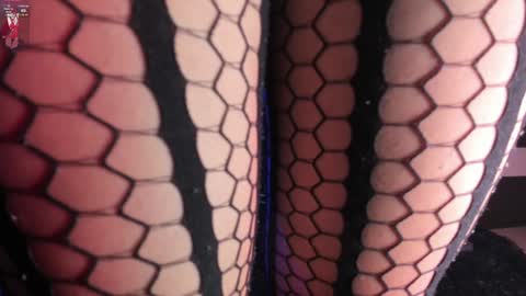 feel_the_touch online show from February 6, 2025, 9:28 pm