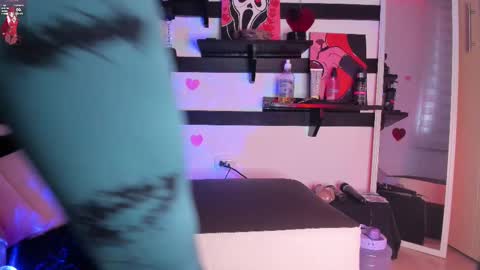 feel_the_touch online show from March 3, 2025, 9:48 pm