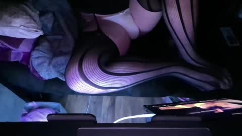 Snapshot of femboywannabe chatting on January 3, 2025, 2:40 pm ElaraJean online show from January 3, 2025, 2:40 pm