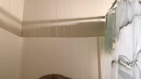 Snapshot of fettifinesor chatting on February 5, 2026, 3:49 pm fettifinesor online show from February 5, 2026, 3:49 pm