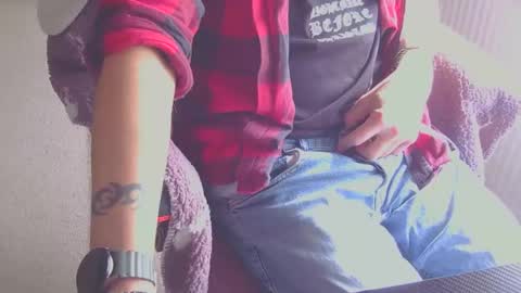 ffys2025 online show from October 5, 2025, 11:41 am