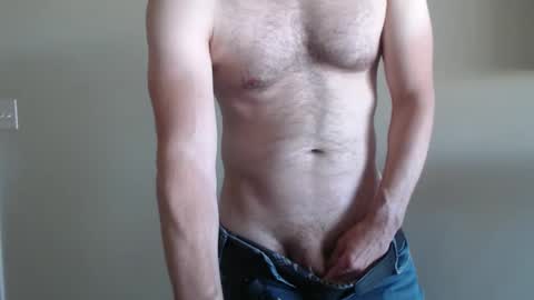 Snapshot of fithubby80 chatting on November 6, 2025, 3:46 pm fithubby80 online show from November 6, 2025, 3:46 pm