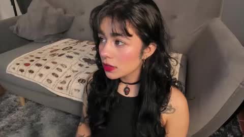 Snapshot of flower_smith_ chatting on February 28, 2026, 12:17 pm Its a pleasure to meet you. Im Flower. Help me reach 1k. Follow me. online show from February 28, 2026, 12:17 pm